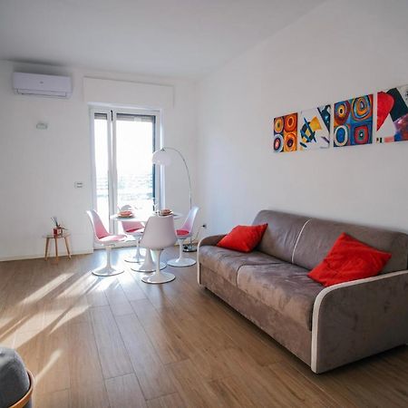Rossani Suites&Aparts Bari Exteriör bild
