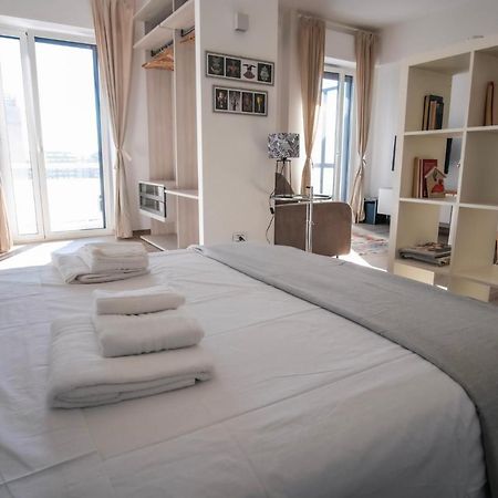 Rossani Suites&Aparts Bari Exteriör bild