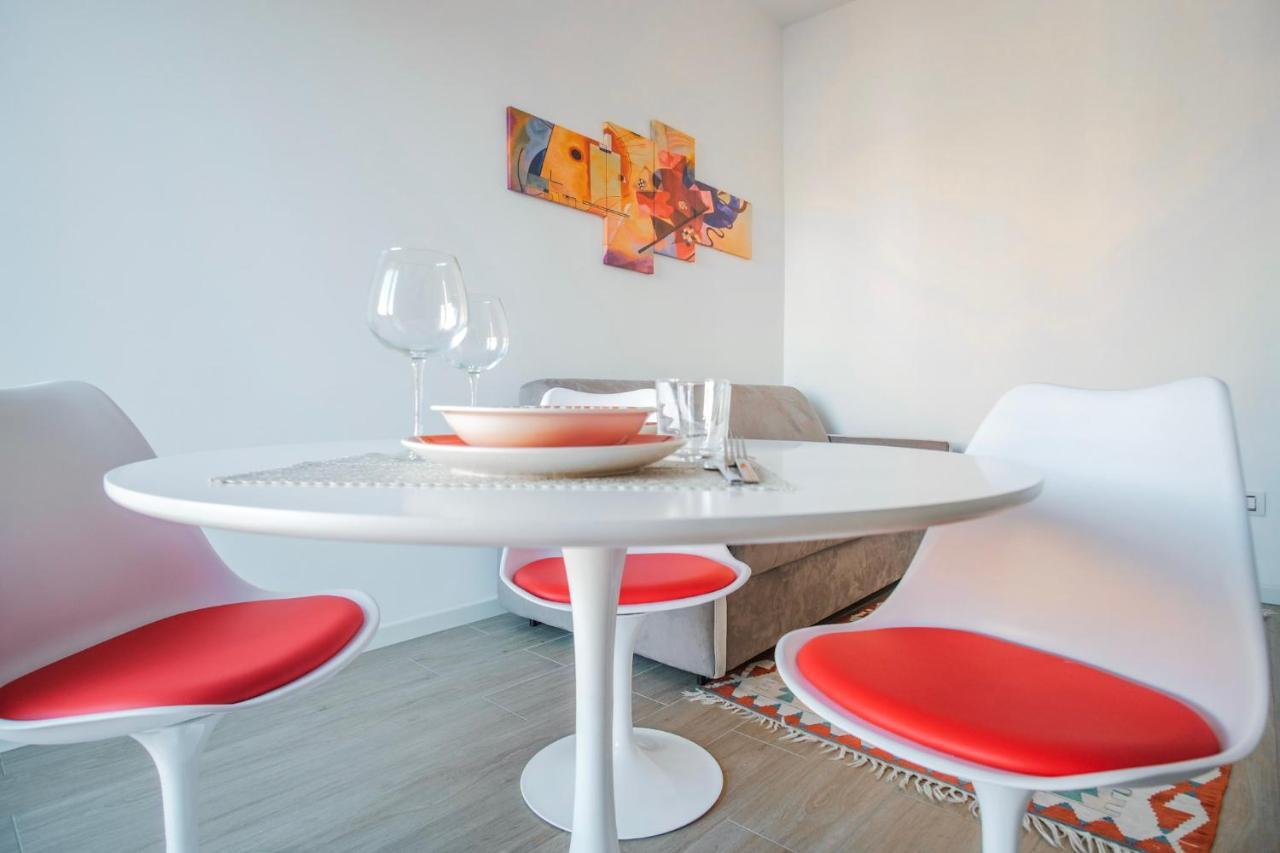 Rossani Suites&Aparts Bari Exteriör bild