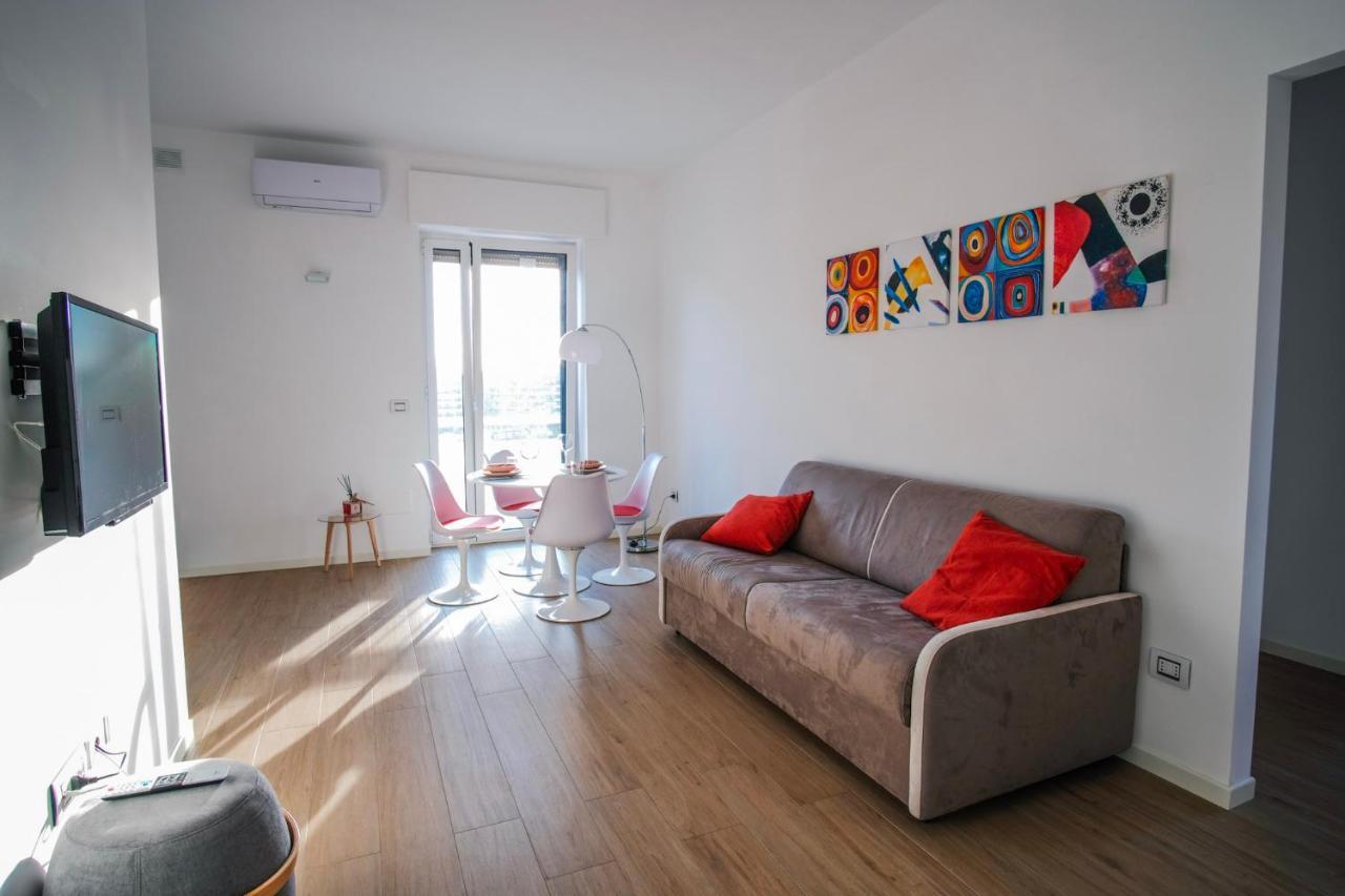 Rossani Suites&Aparts Bari Exteriör bild