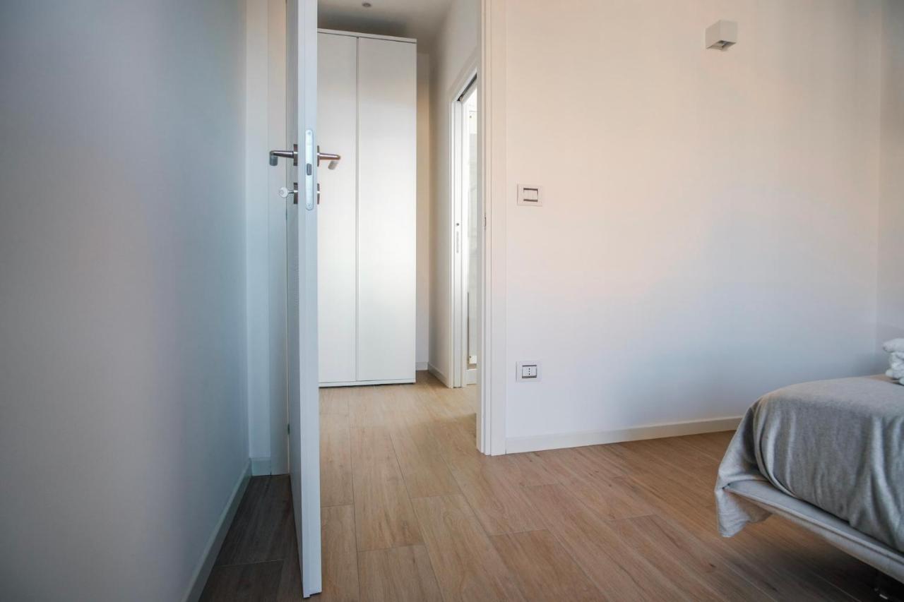 Rossani Suites&Aparts Bari Exteriör bild