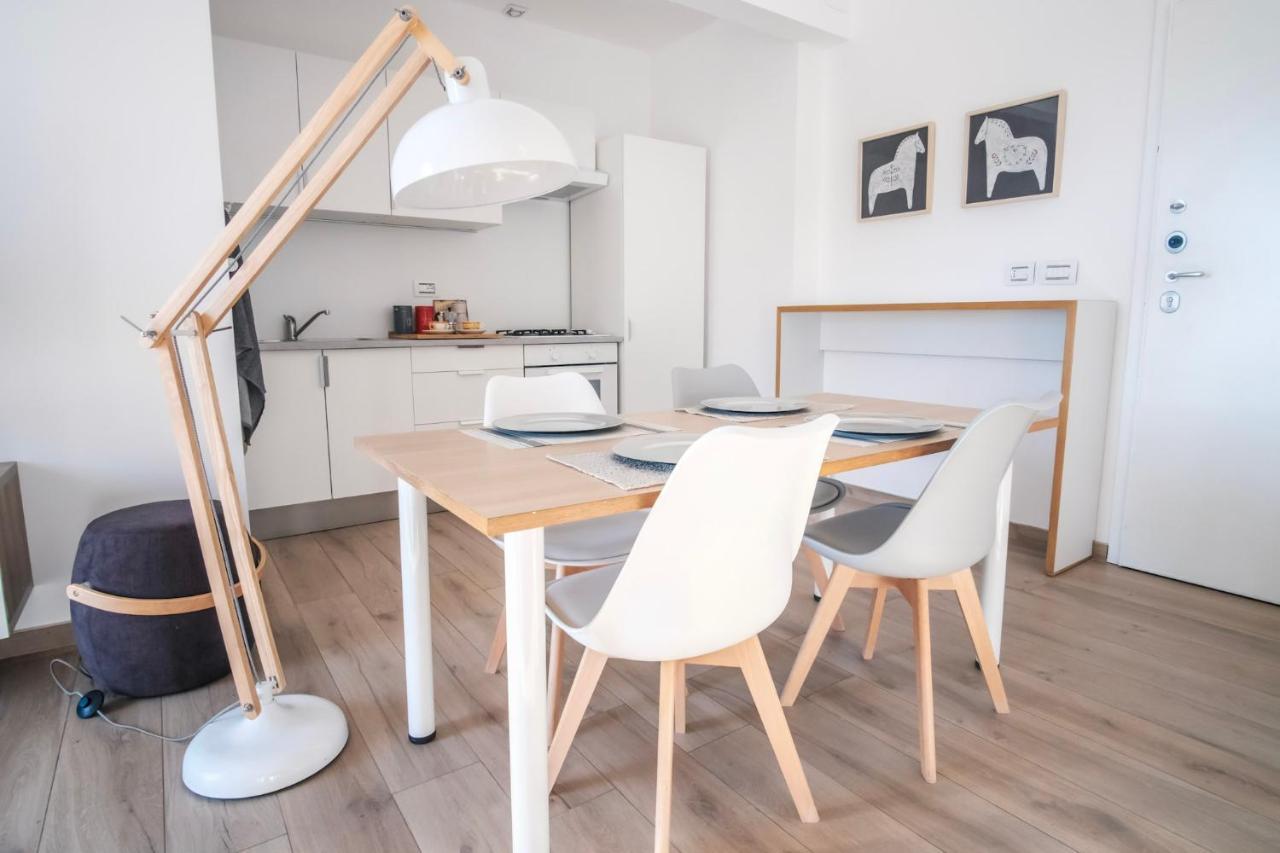 Rossani Suites&Aparts Bari Exteriör bild