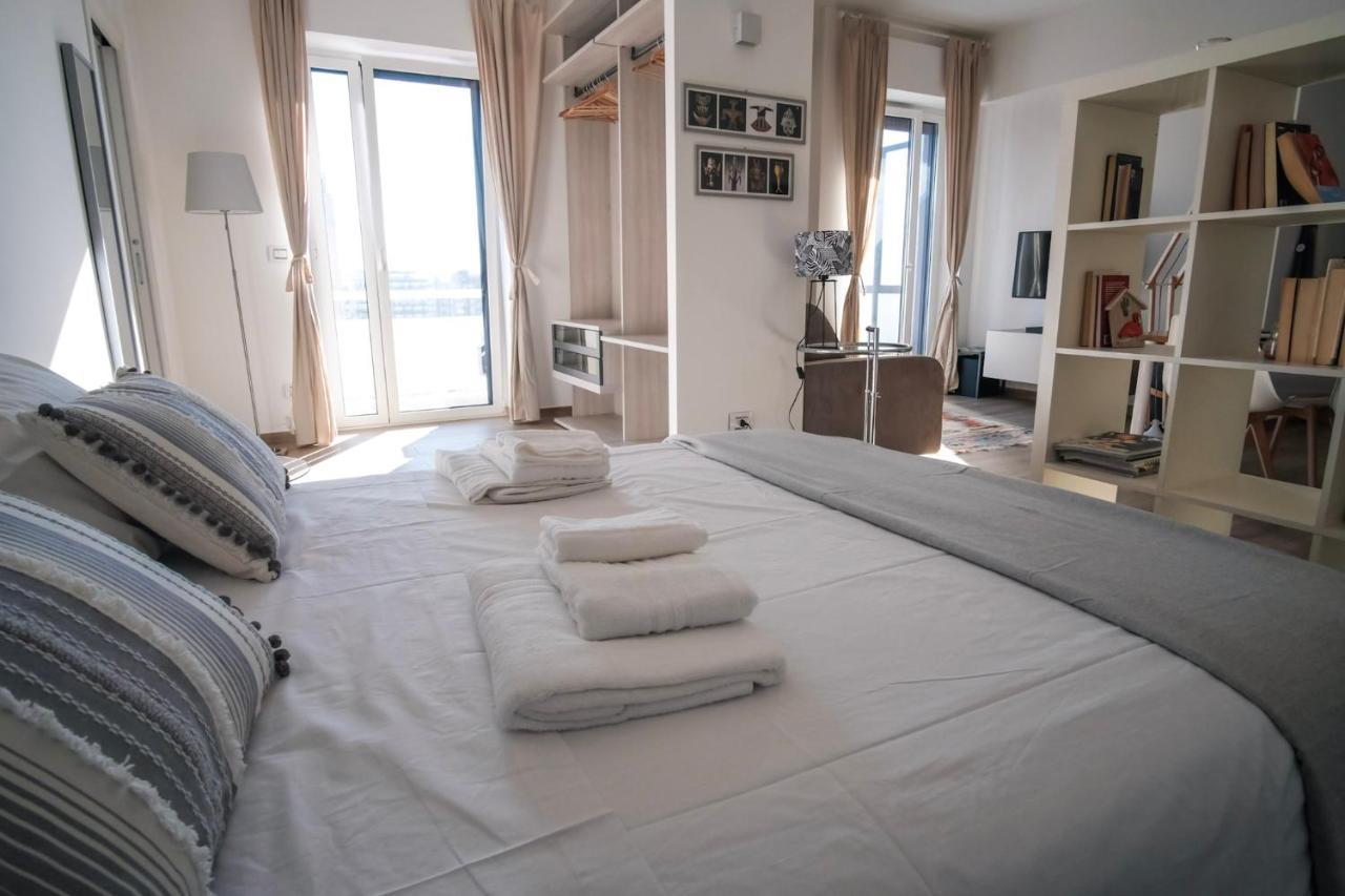 Rossani Suites&Aparts Bari Exteriör bild