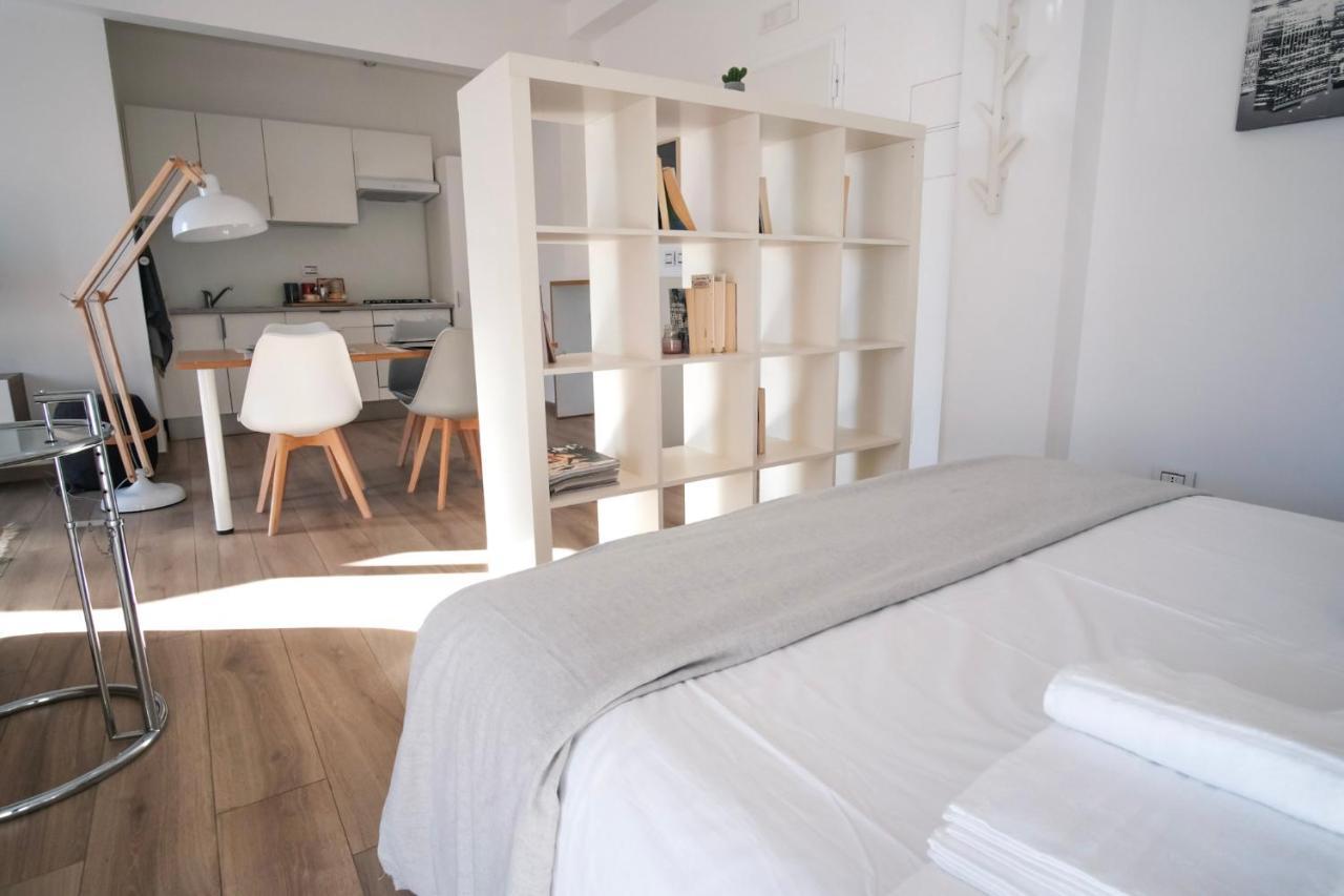 Rossani Suites&Aparts Bari Exteriör bild