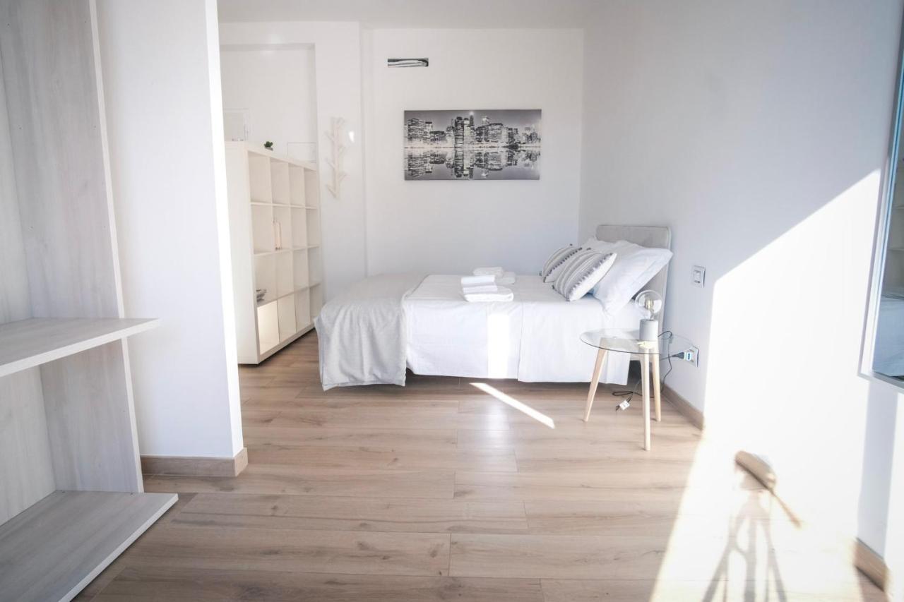 Rossani Suites&Aparts Bari Exteriör bild